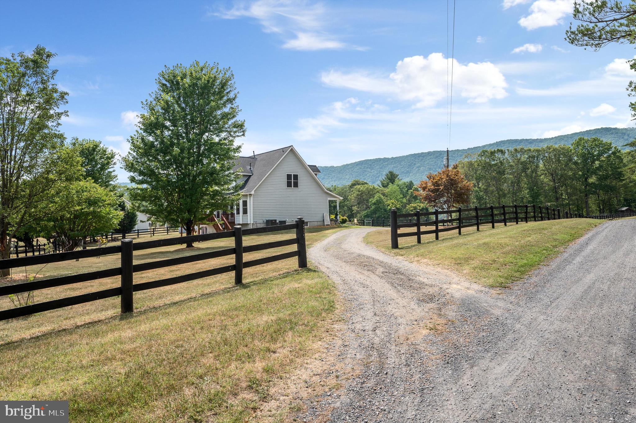 MUNSON LAND - Residential