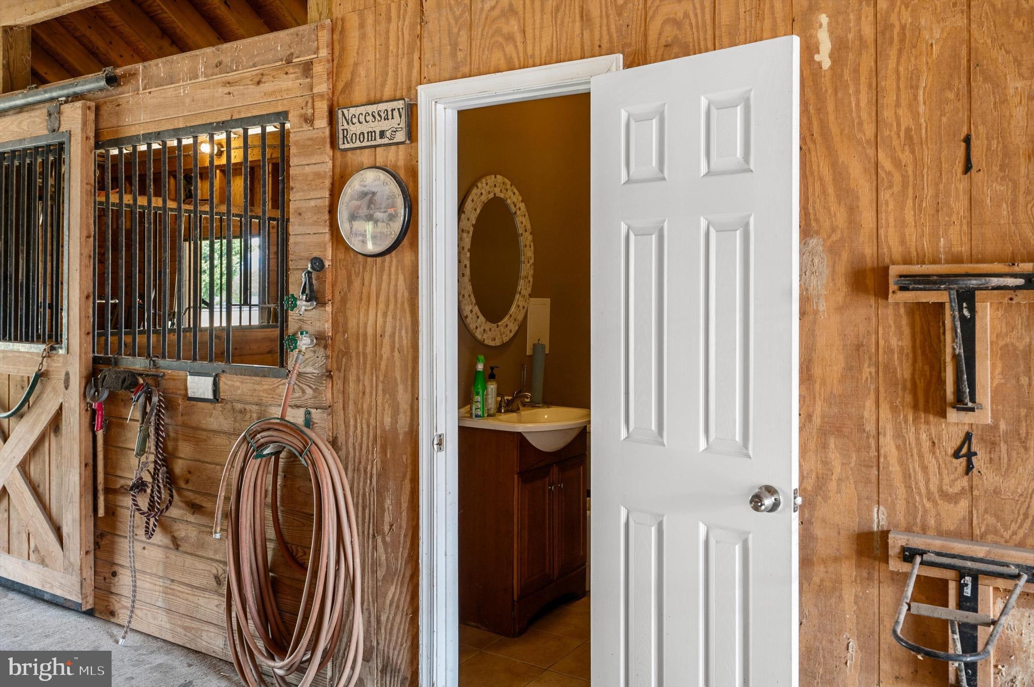 MUNSON LAND - Residential