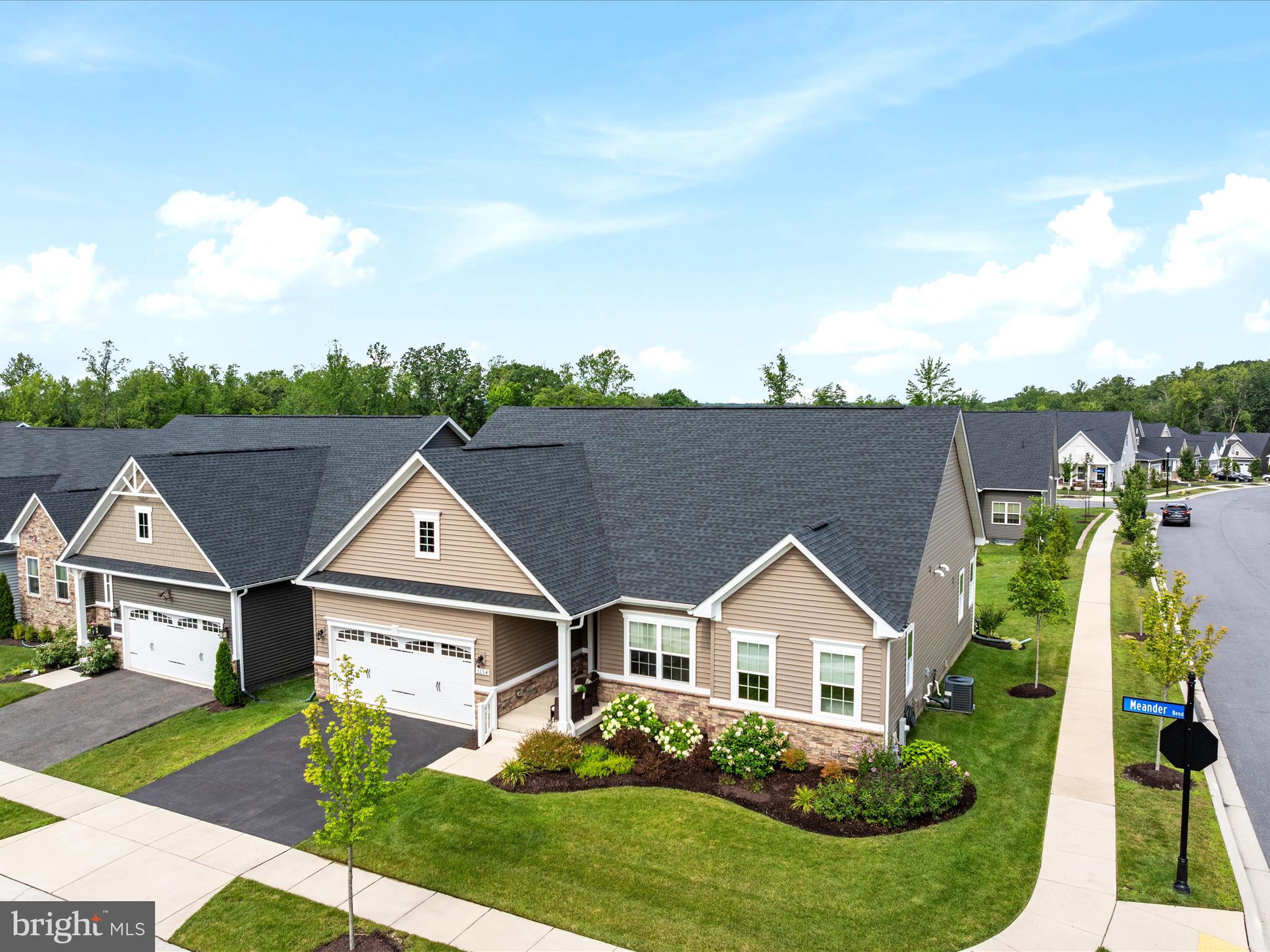 3134 MEANDER BEND