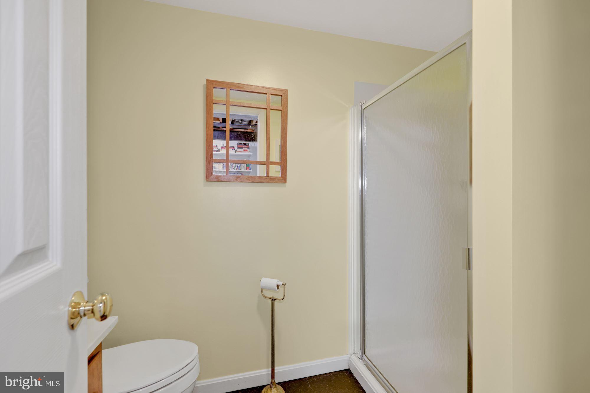 POTOMAC OUTSIDE - Residential