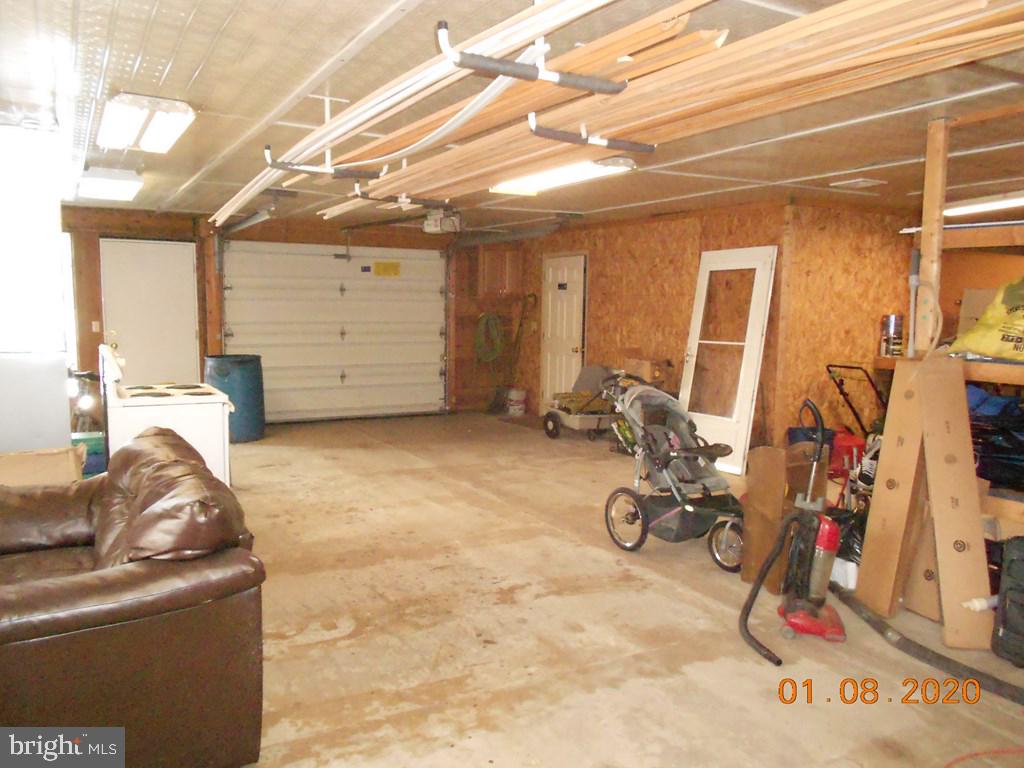 UNKNOWN - Commercial Sale