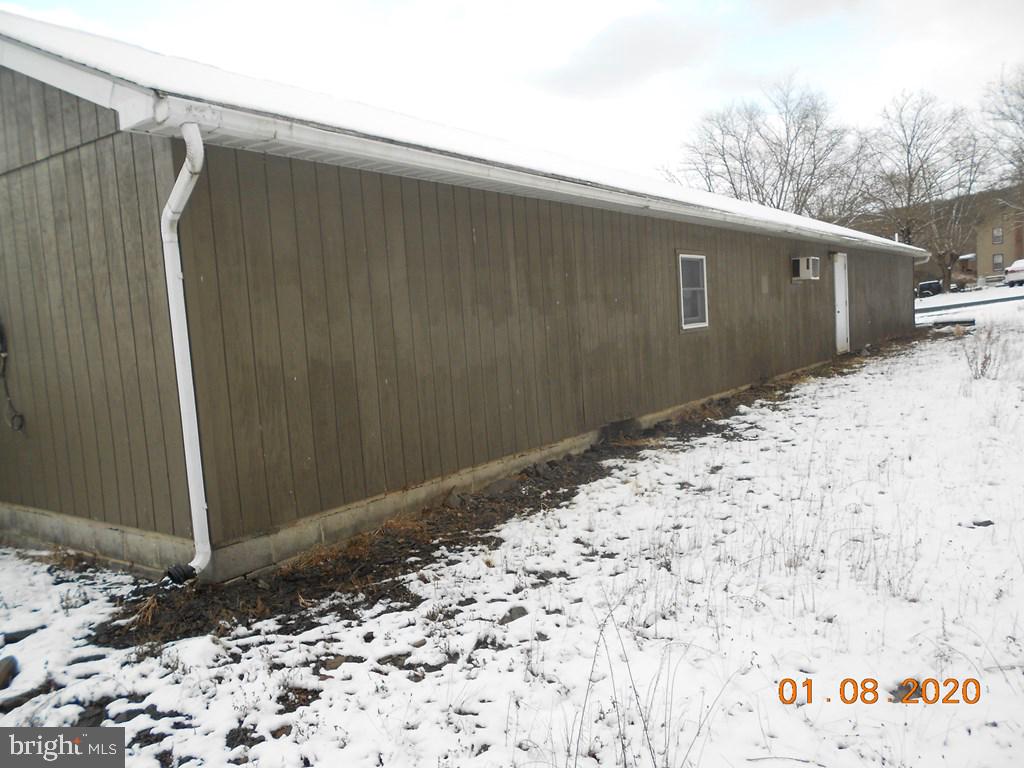 UNKNOWN - Commercial Sale