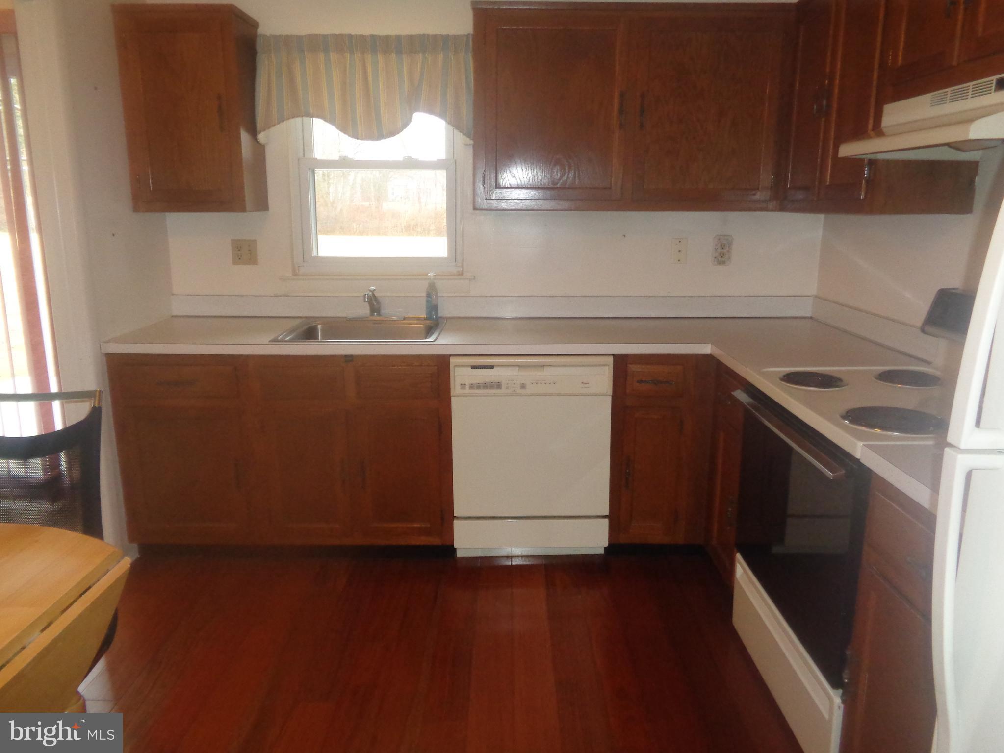 LEISURETOWNE - Residential