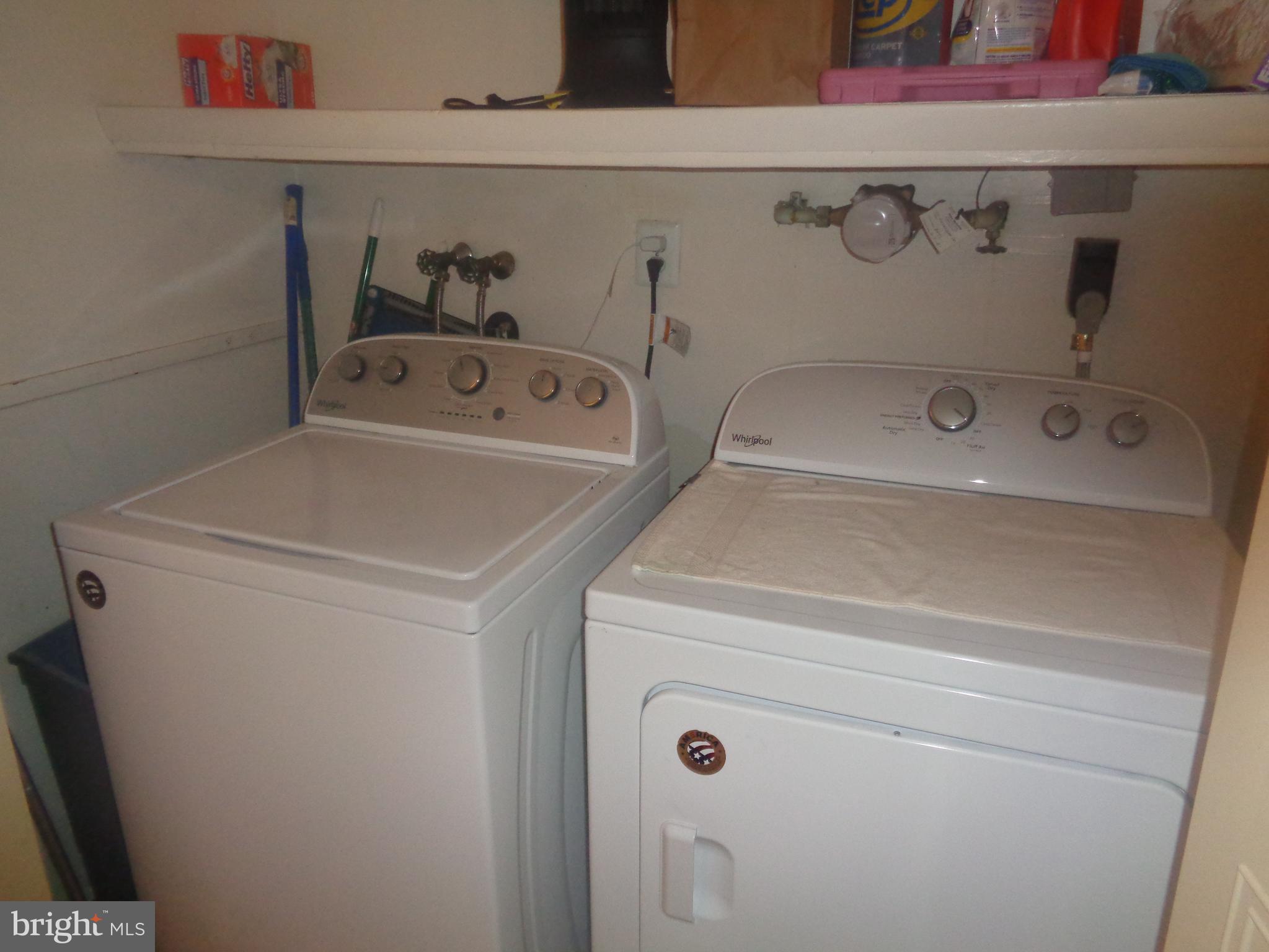 LEISURETOWNE - Residential