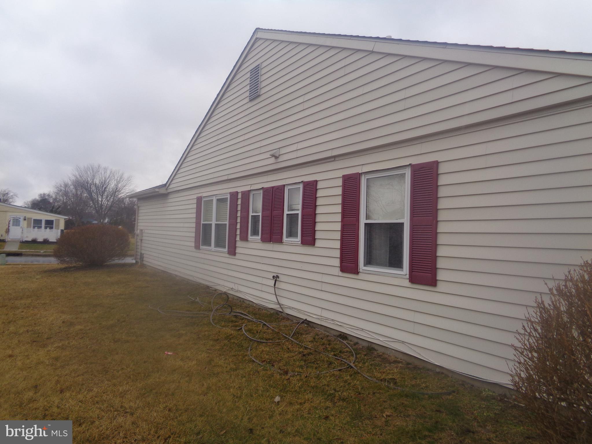 LEISURETOWNE - Residential