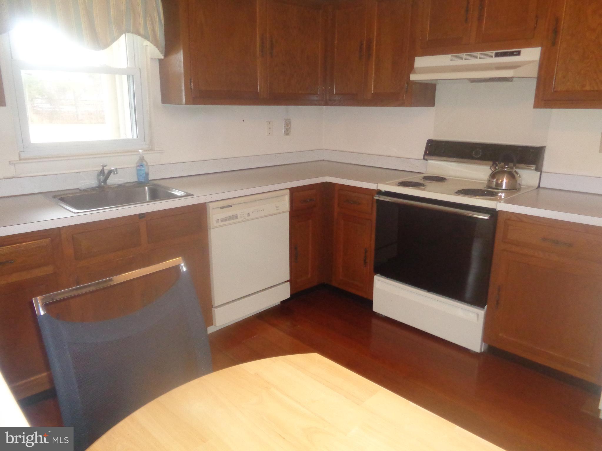 LEISURETOWNE - Residential