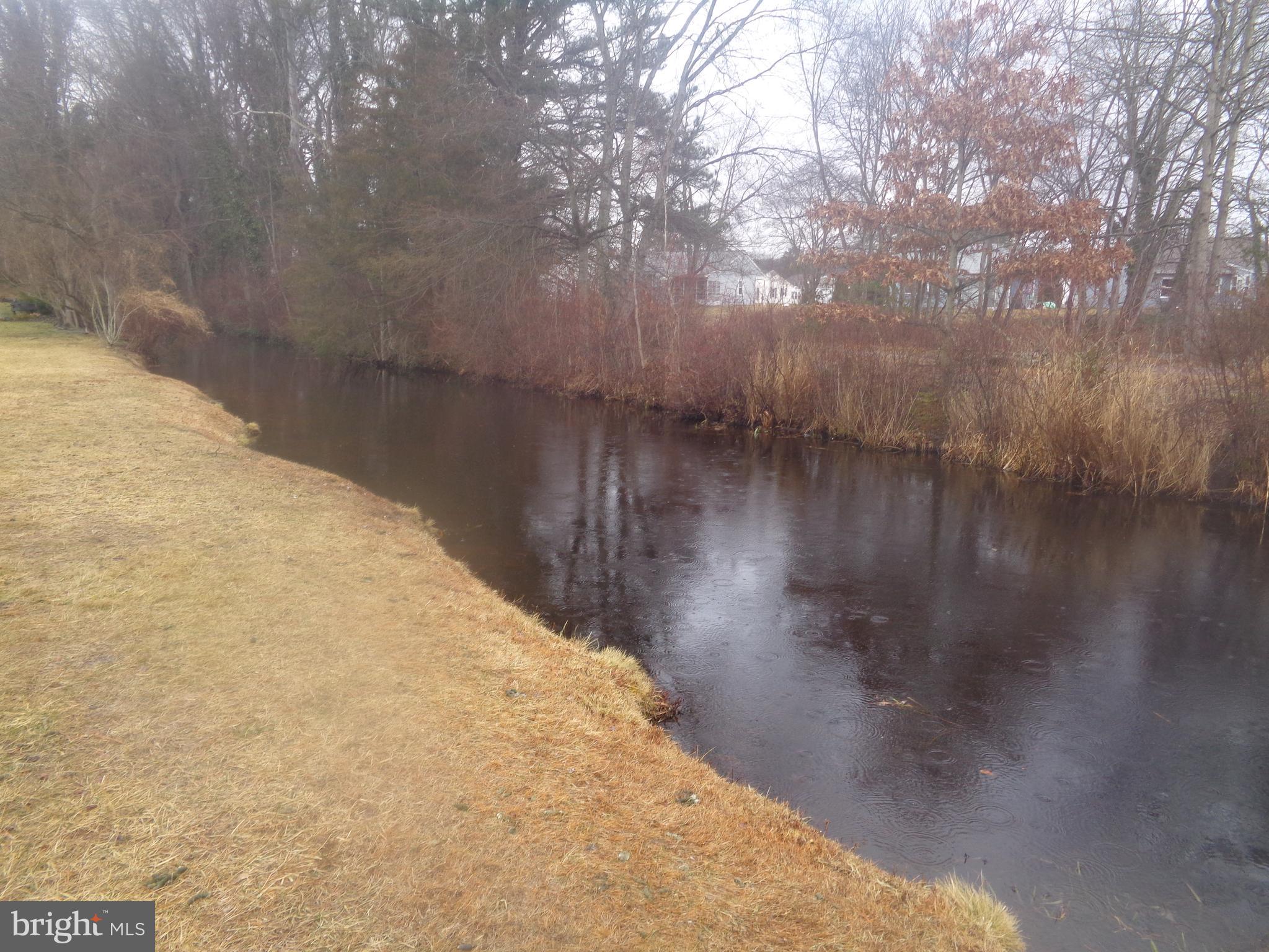 LEISURETOWNE - Residential