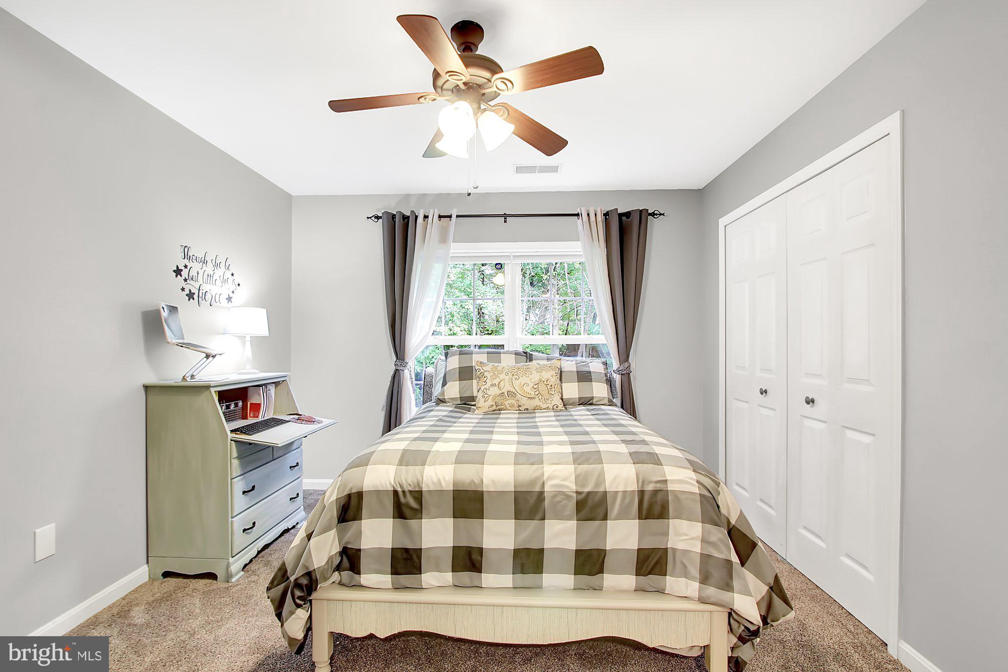 LAURELS CONDO - Residential