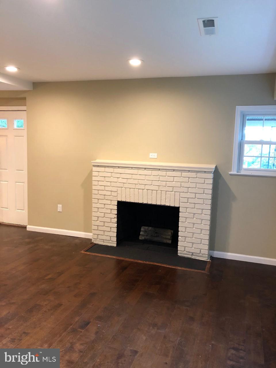 GLASSMANOR - Residential