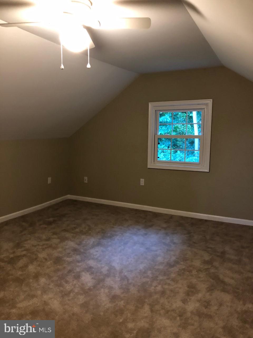 GLASSMANOR - Residential