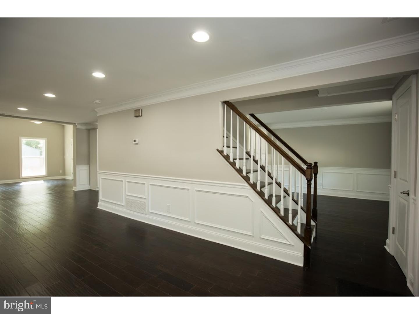 JOSHUA KNOLL - Residential