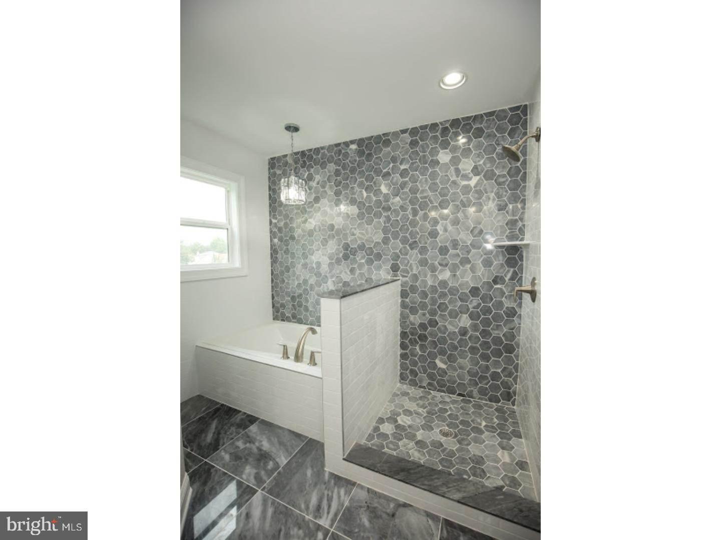 JOSHUA KNOLL - Residential