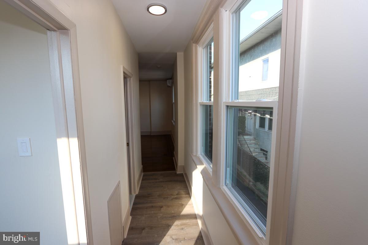 ROCKLEDGE - Residential Lease