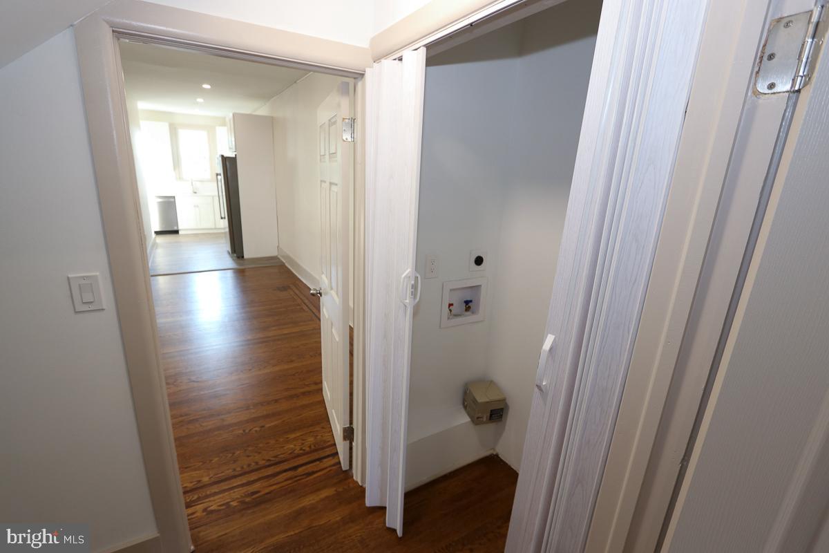 ROCKLEDGE - Residential Lease