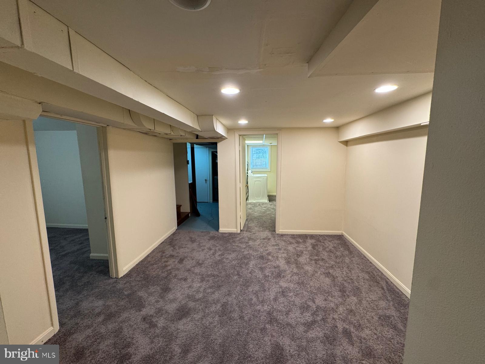 CHARLTON HEIGHTS - Residential Lease