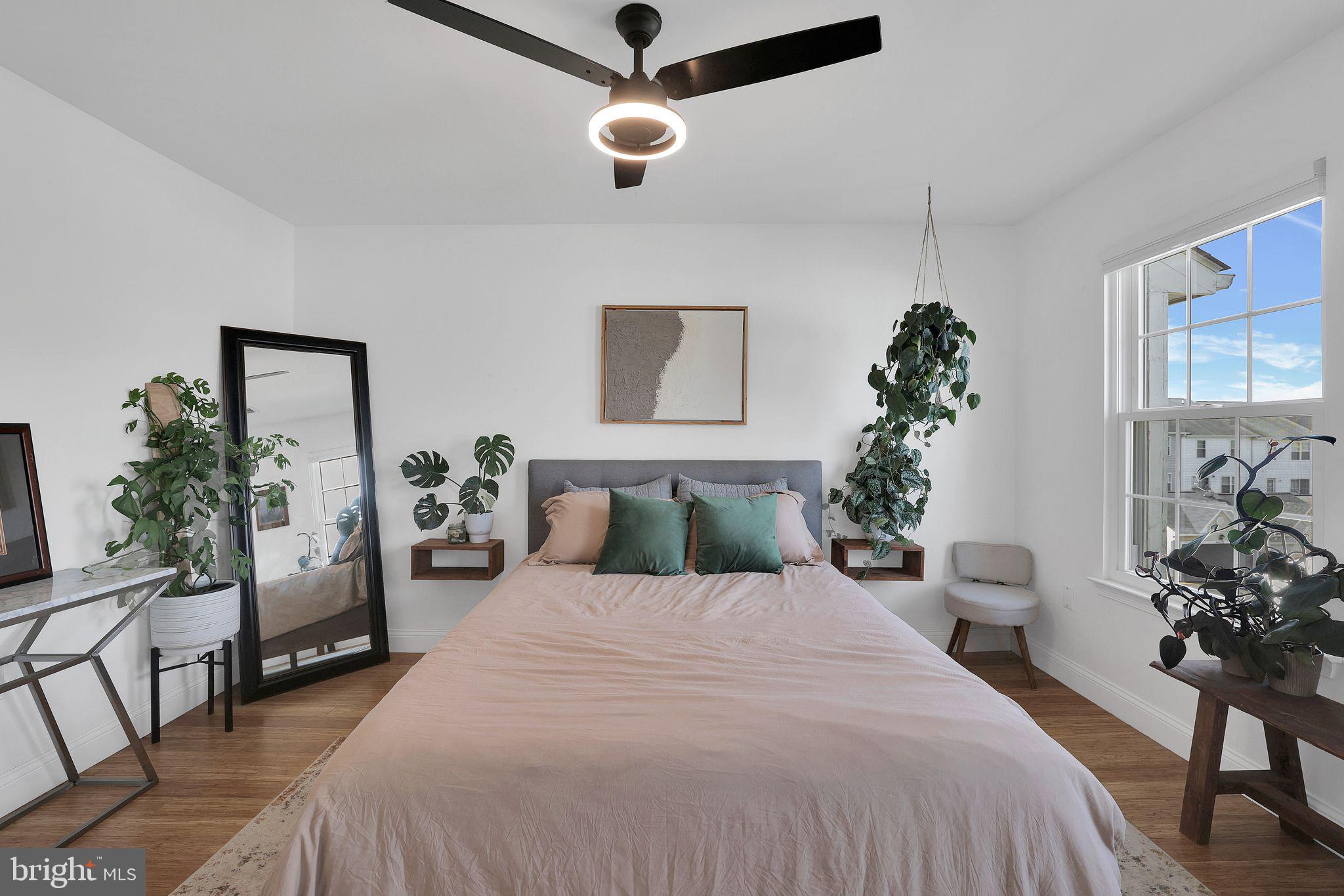 GROVEWOOD - Residential