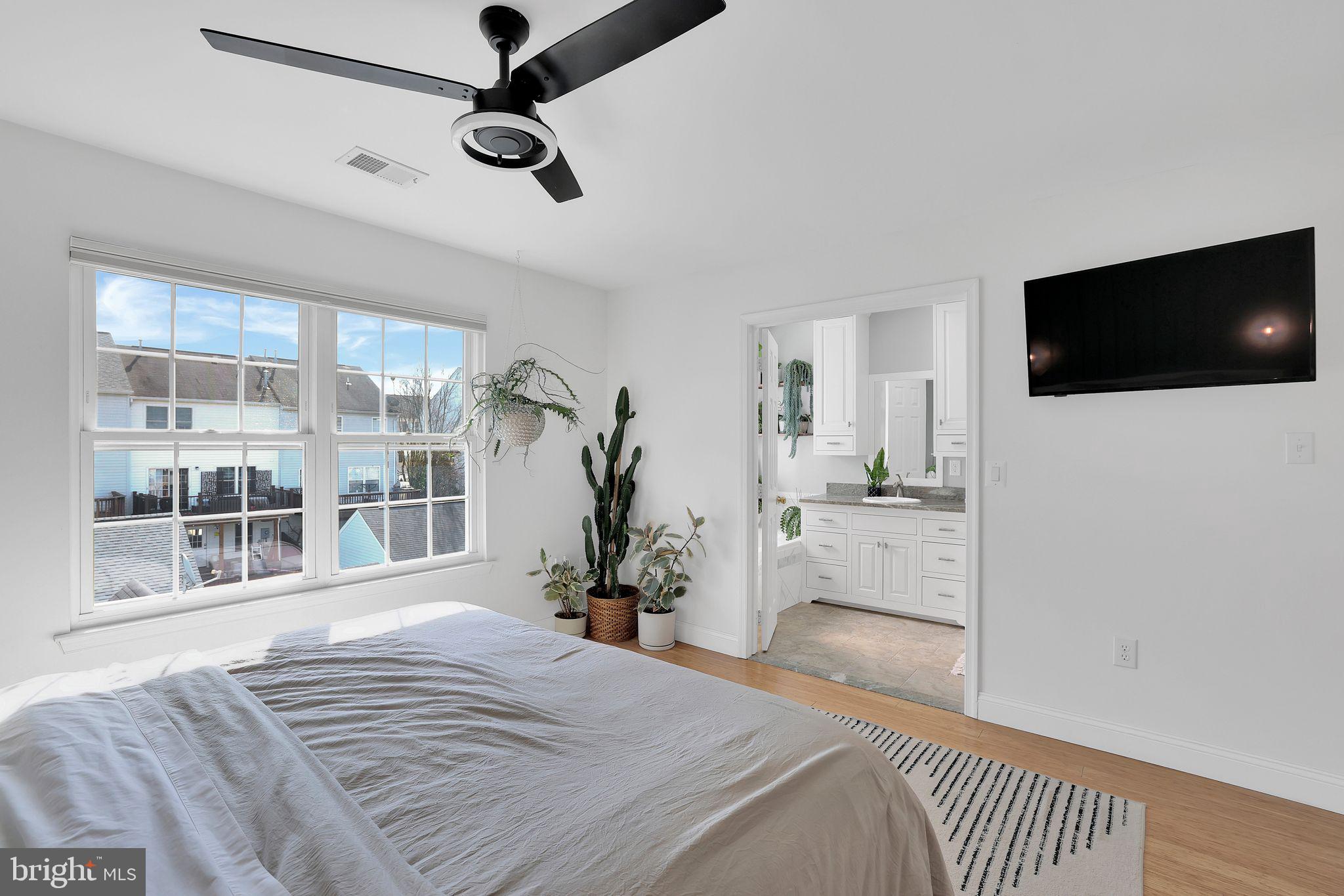 GROVEWOOD - Residential