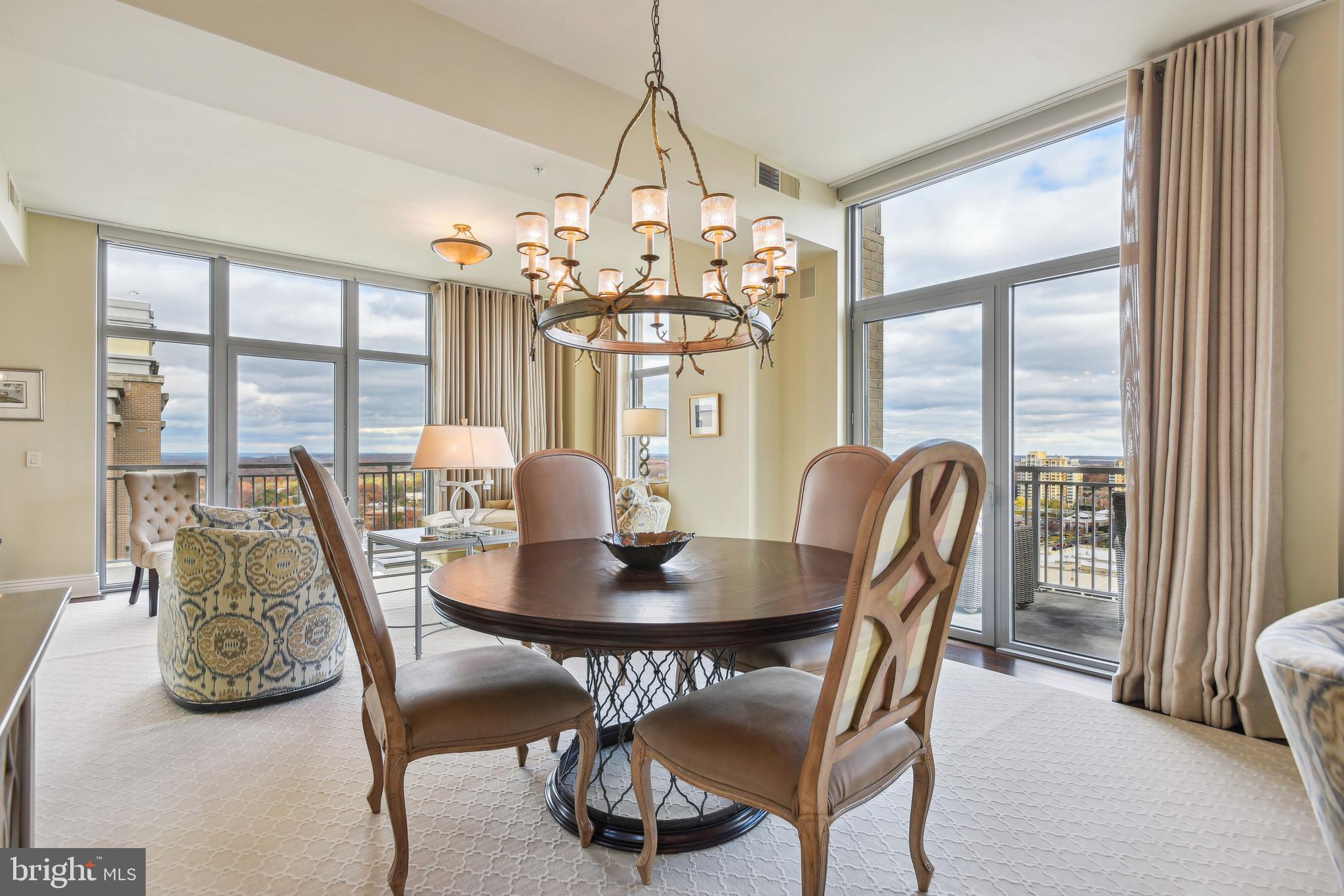 RESTON TOWN CENTER - Residential