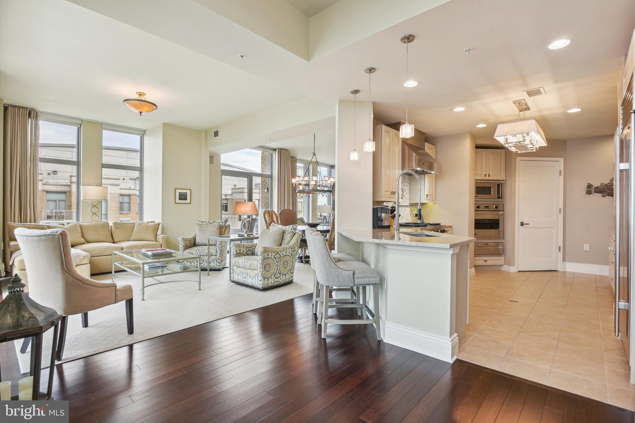 RESTON TOWN CENTER - Residential