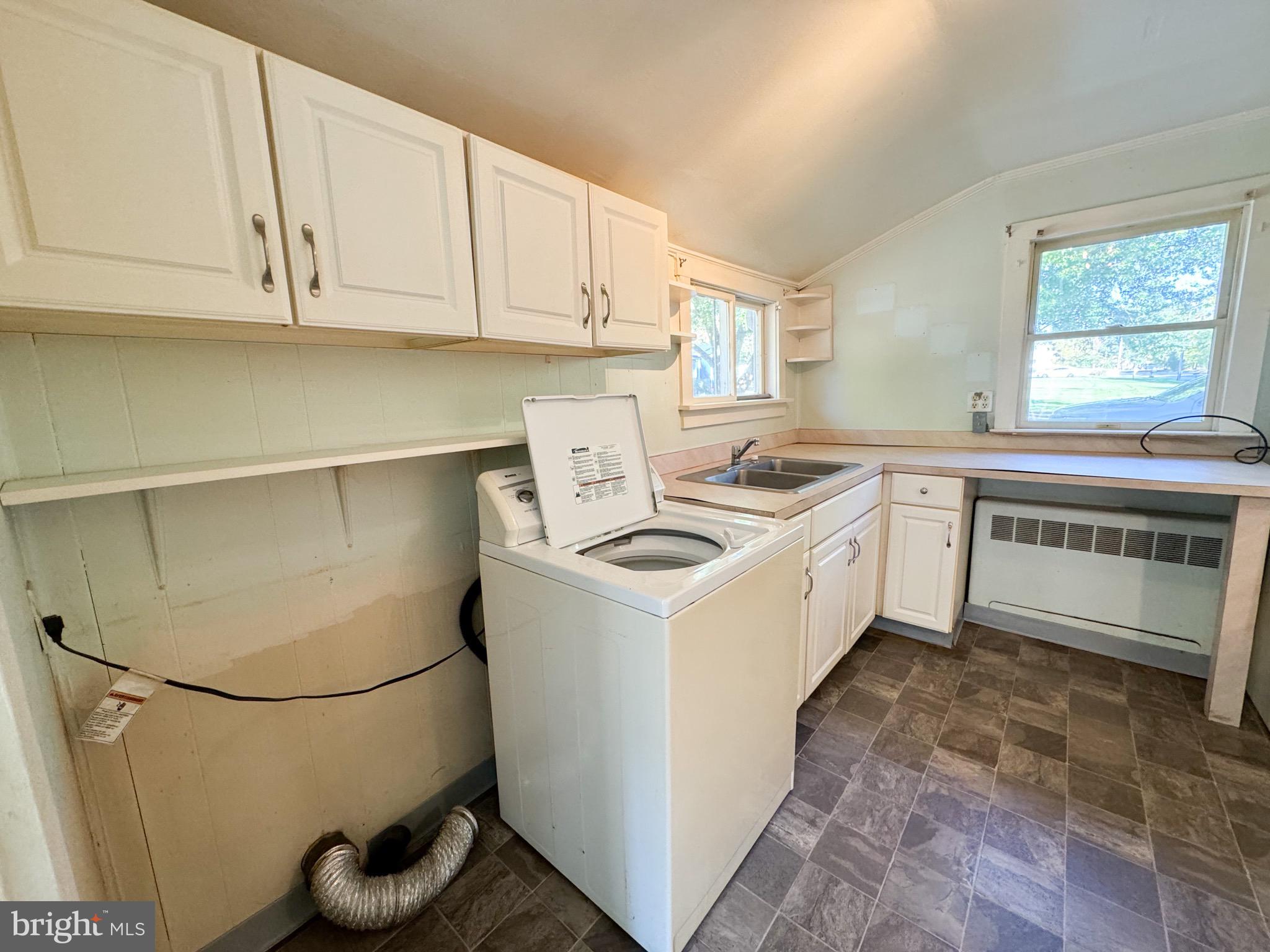 602 DOMINION ROAD