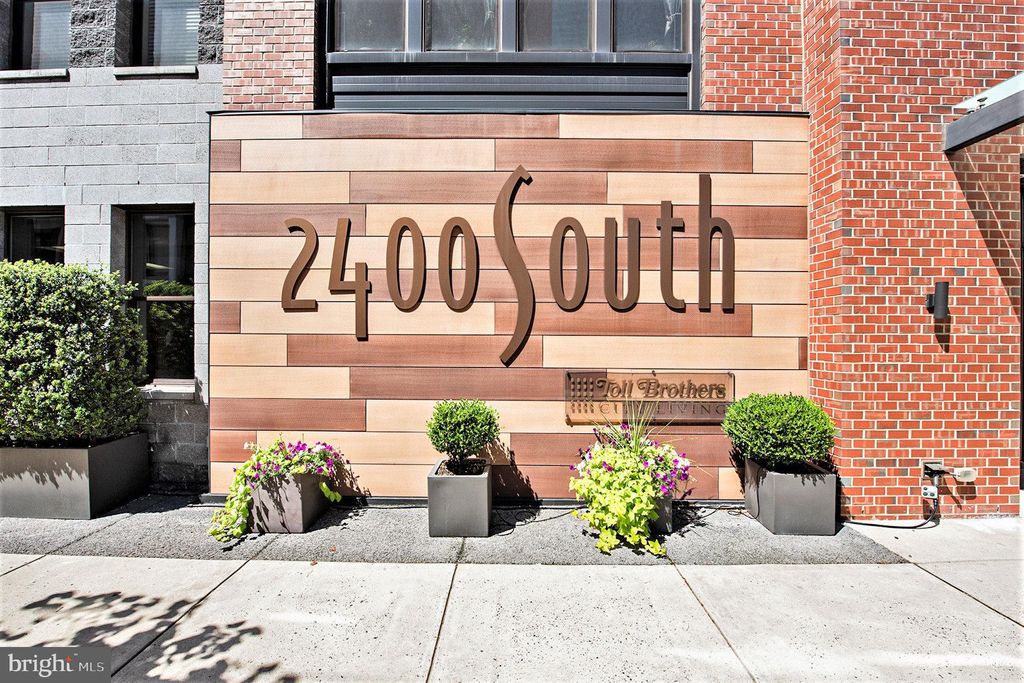 Photo of 600 S 24th Street #410, PHILADELPHIA, PA 19146 (MLS # PAPH2552422)