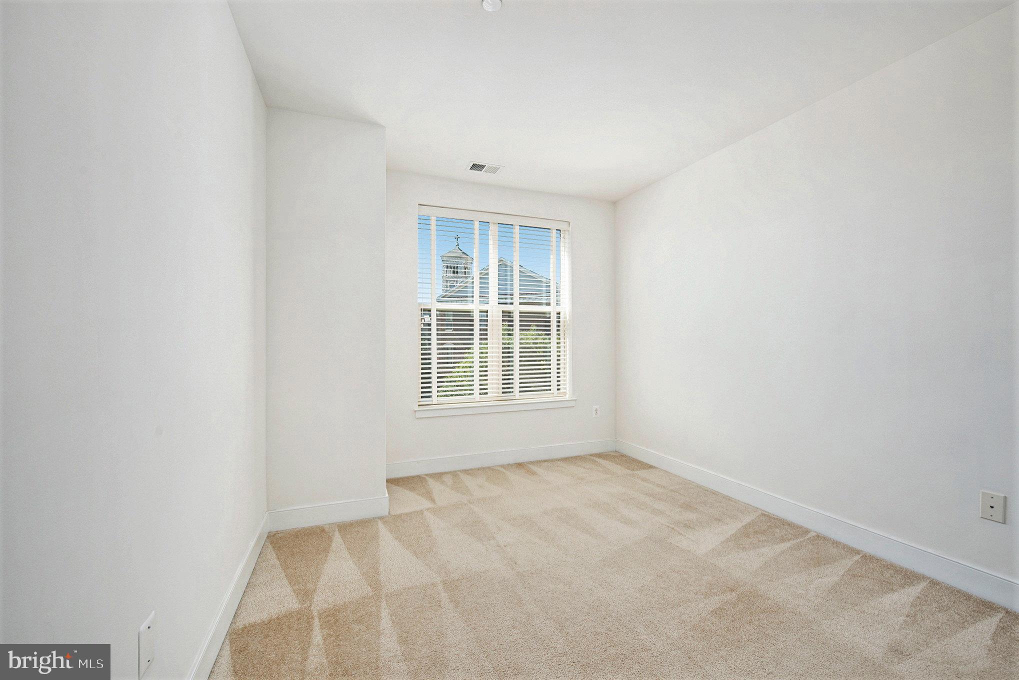 GRADUATE HOSPITAL - Residential Lease