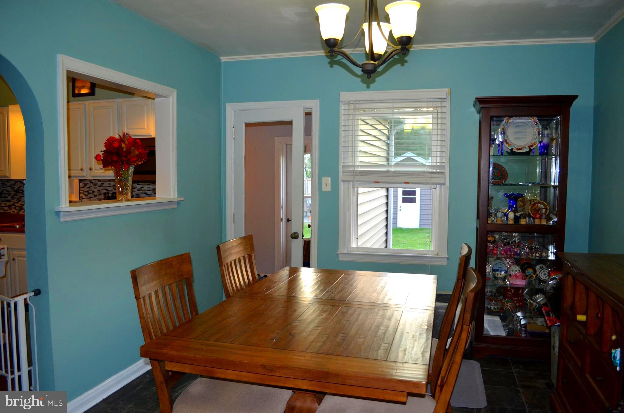 ROLAND TERRACE - Residential