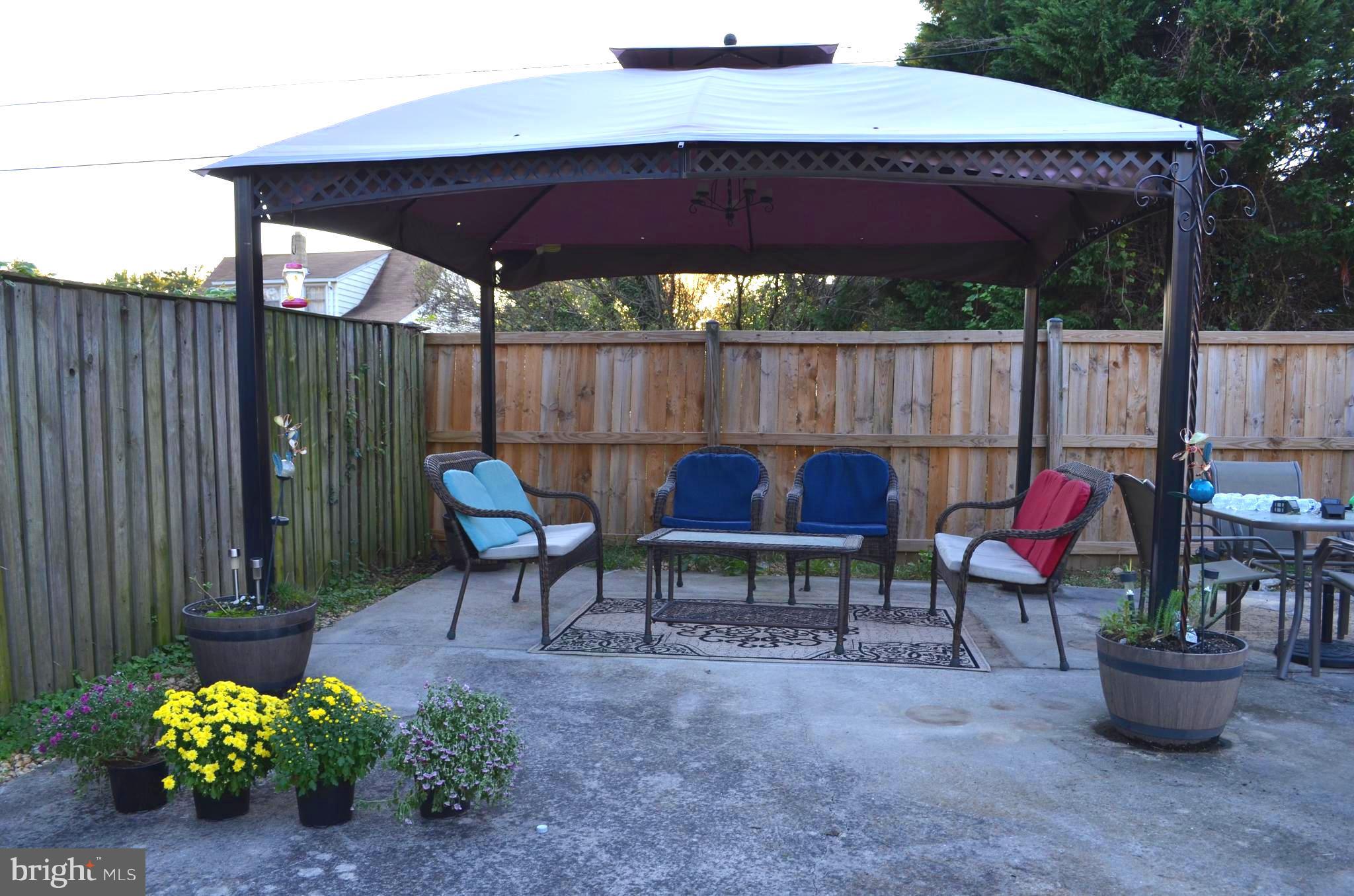 ROLAND TERRACE - Residential