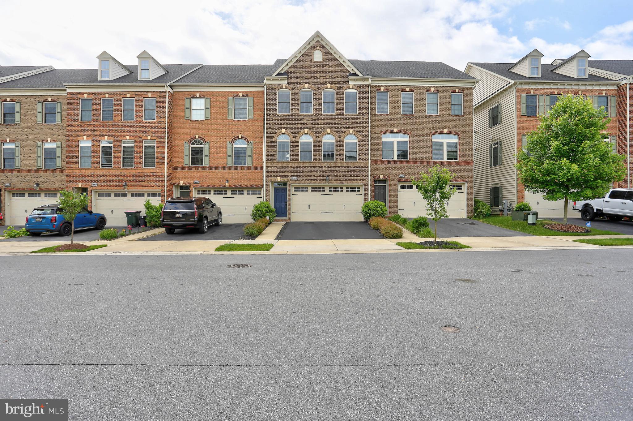 FAIRLAND PARK - Residential