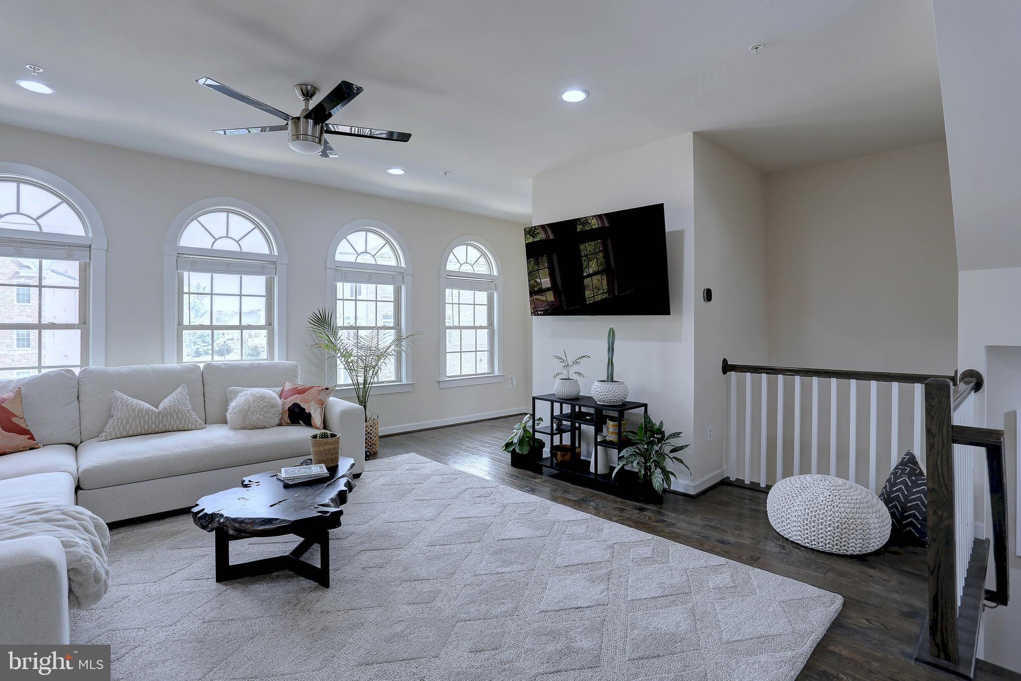 FAIRLAND PARK - Residential