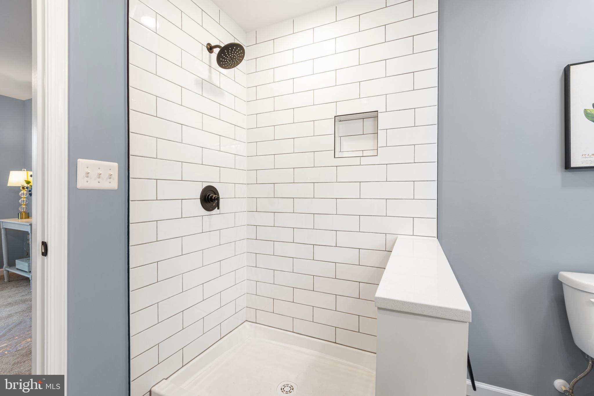 BUCKINGHAM VIEW - Residential