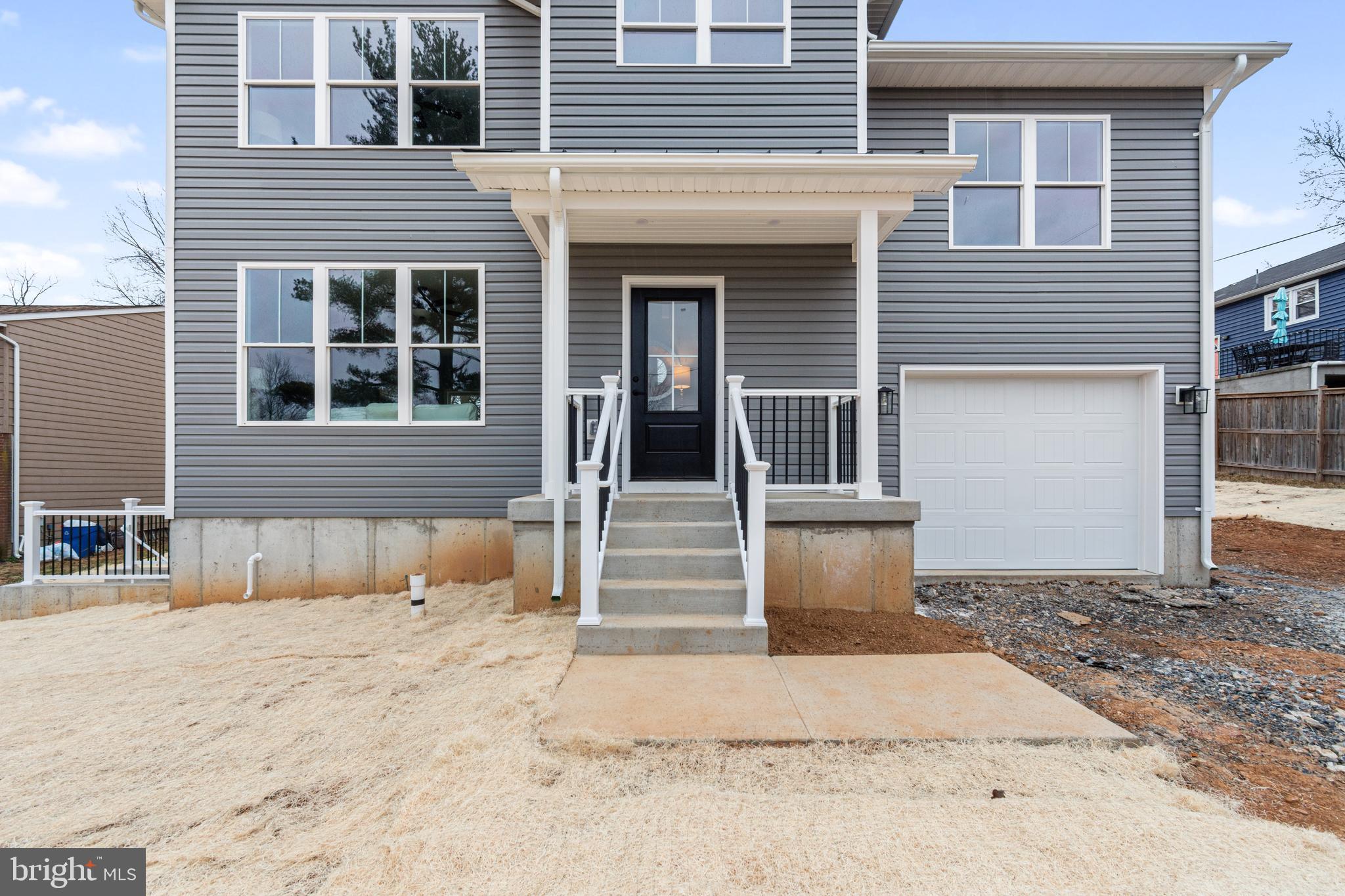 BUCKINGHAM VIEW - Residential