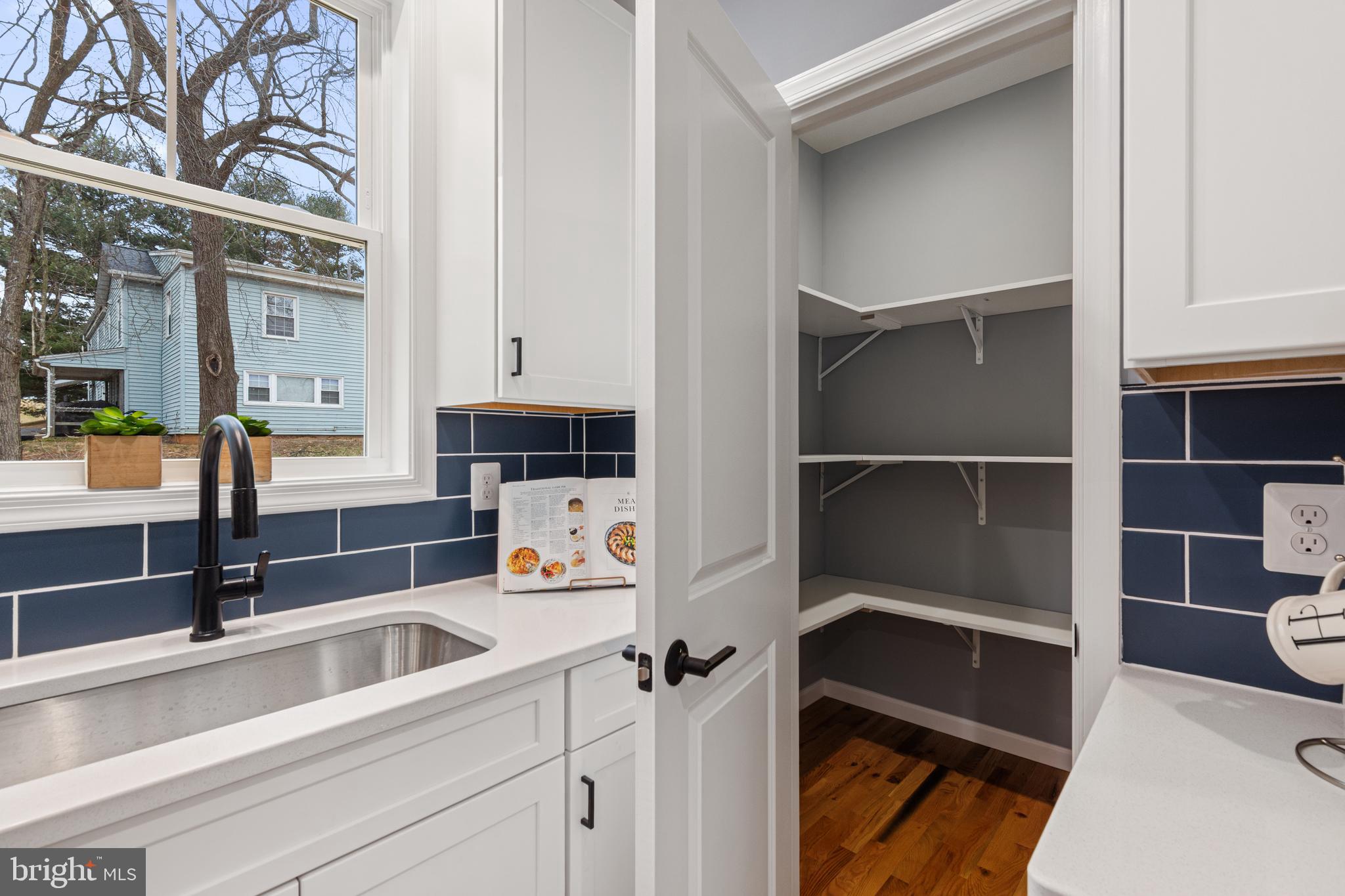 BUCKINGHAM VIEW - Residential