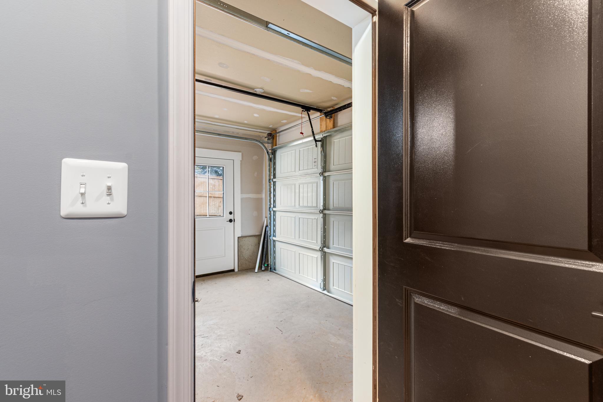 BUCKINGHAM VIEW - Residential