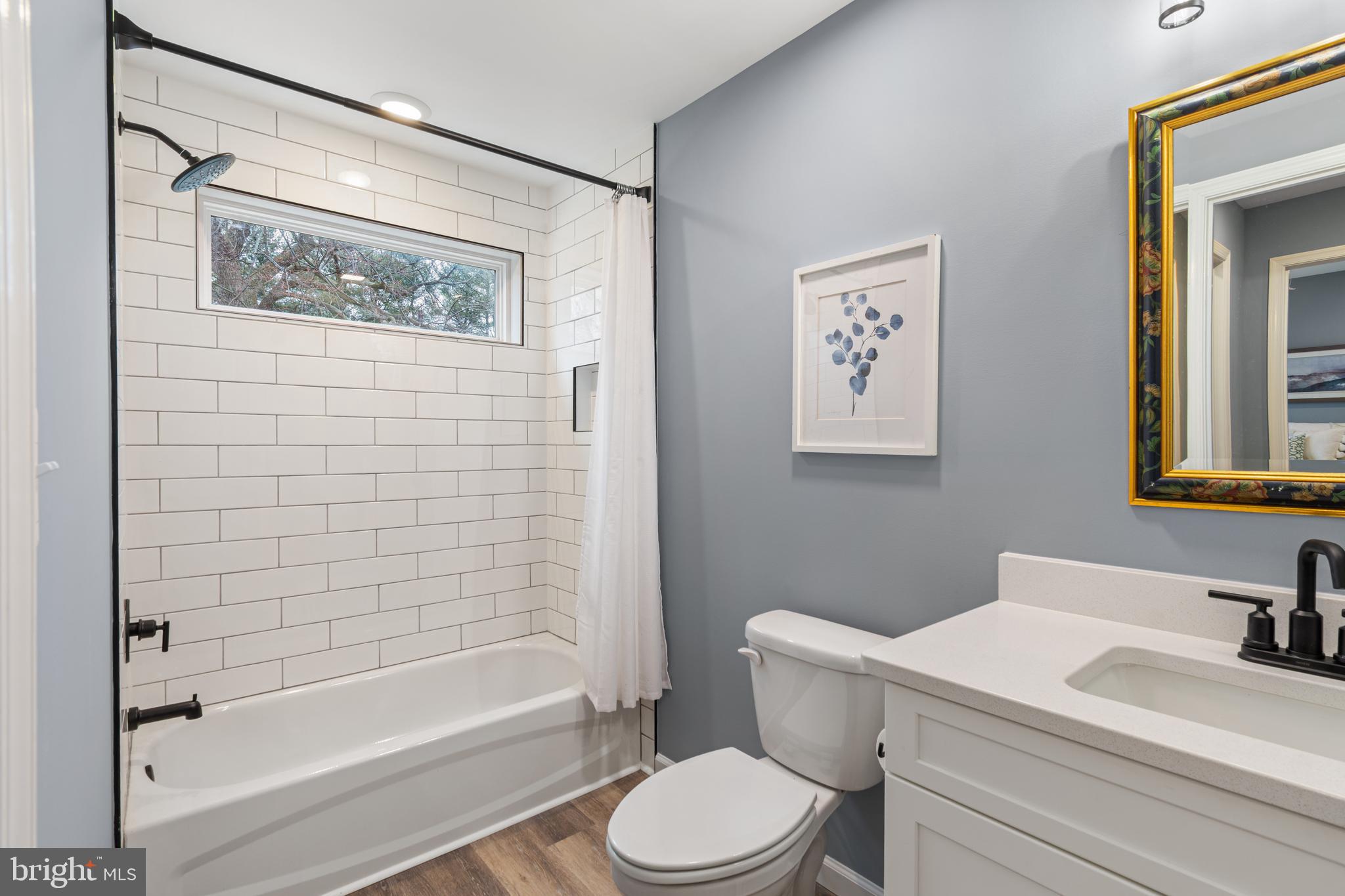 BUCKINGHAM VIEW - Residential