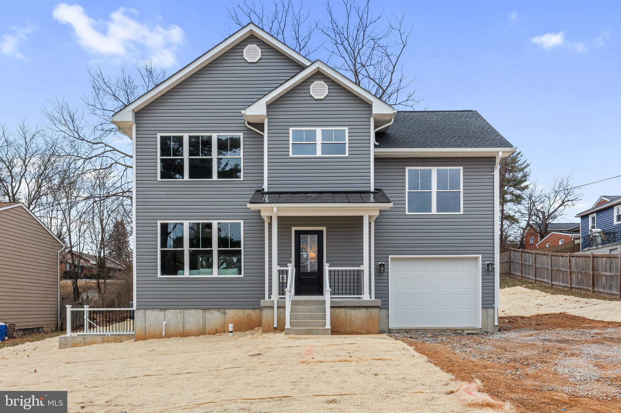 BUCKINGHAM VIEW - Residential