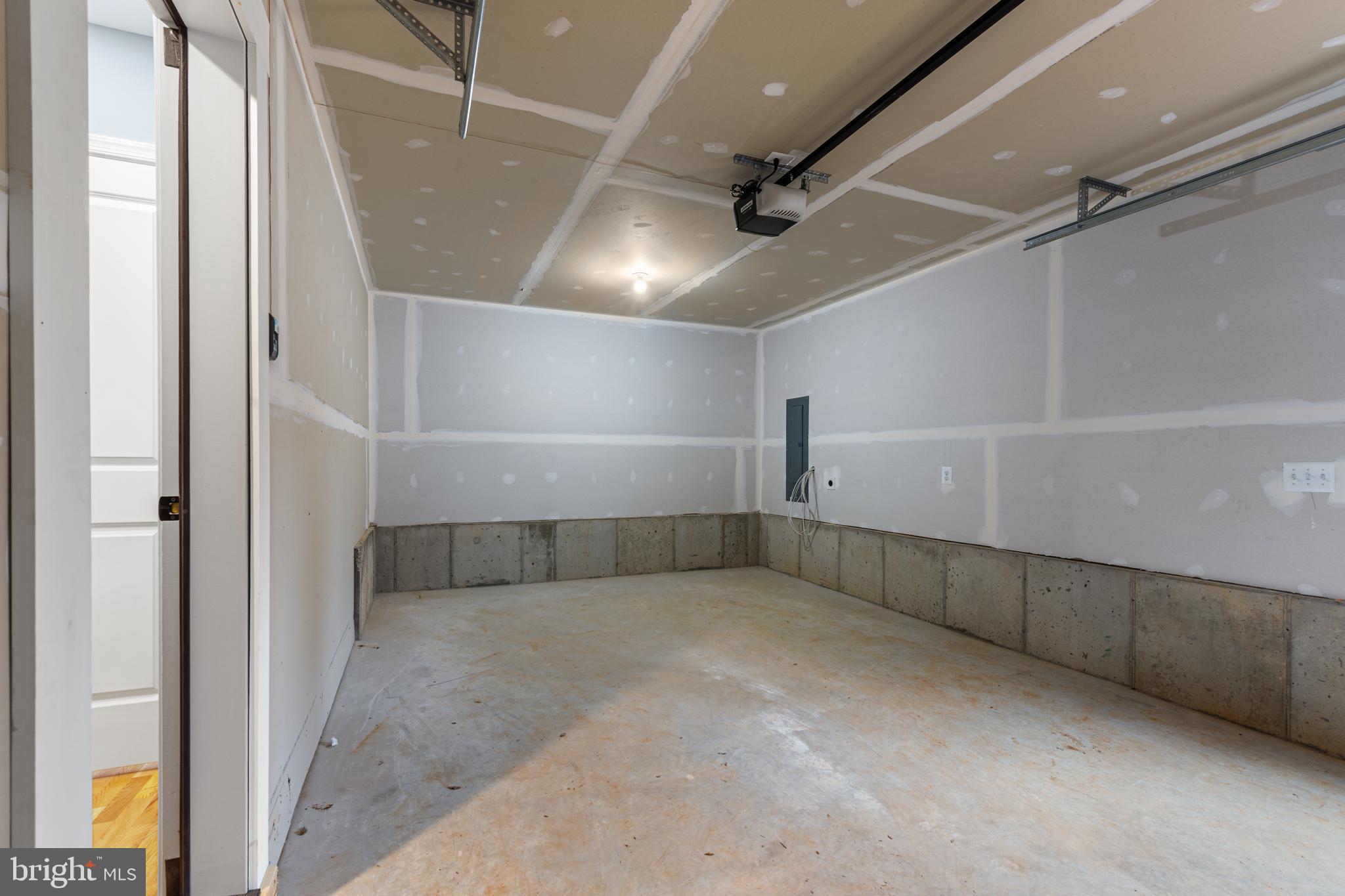 BUCKINGHAM VIEW - Residential