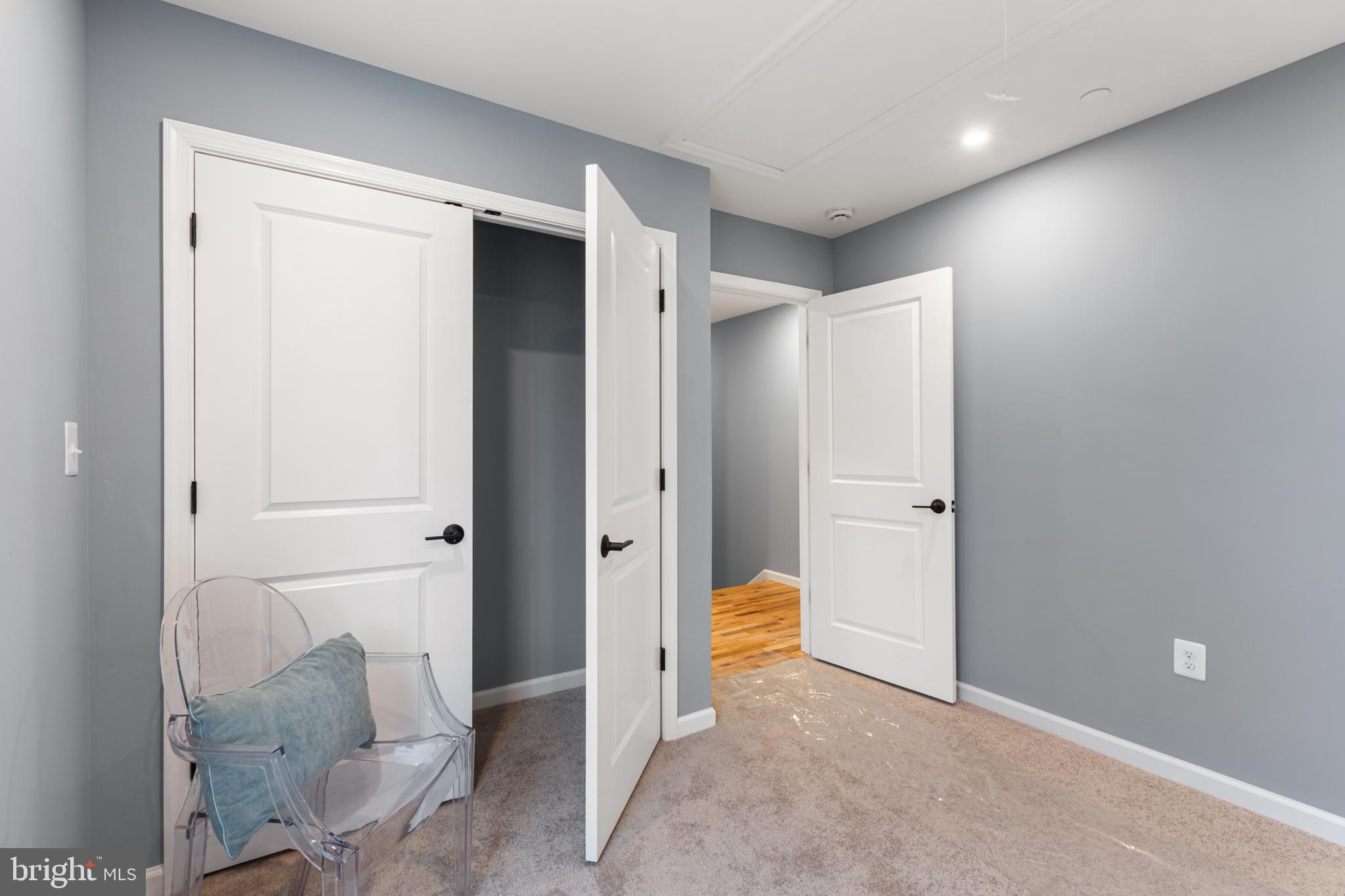 BUCKINGHAM VIEW - Residential