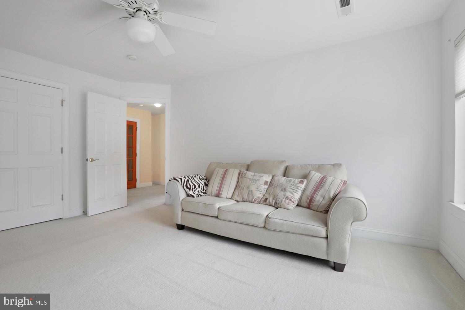 COVENTRY - Residential