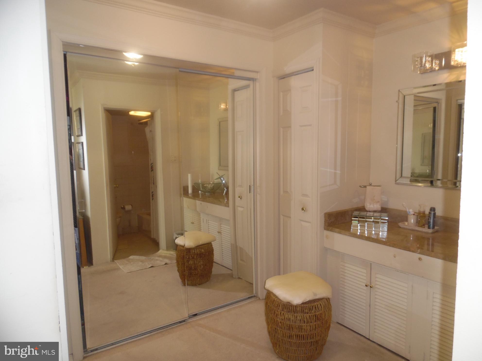 WYNNEFIELD HEIGHTS - Residential