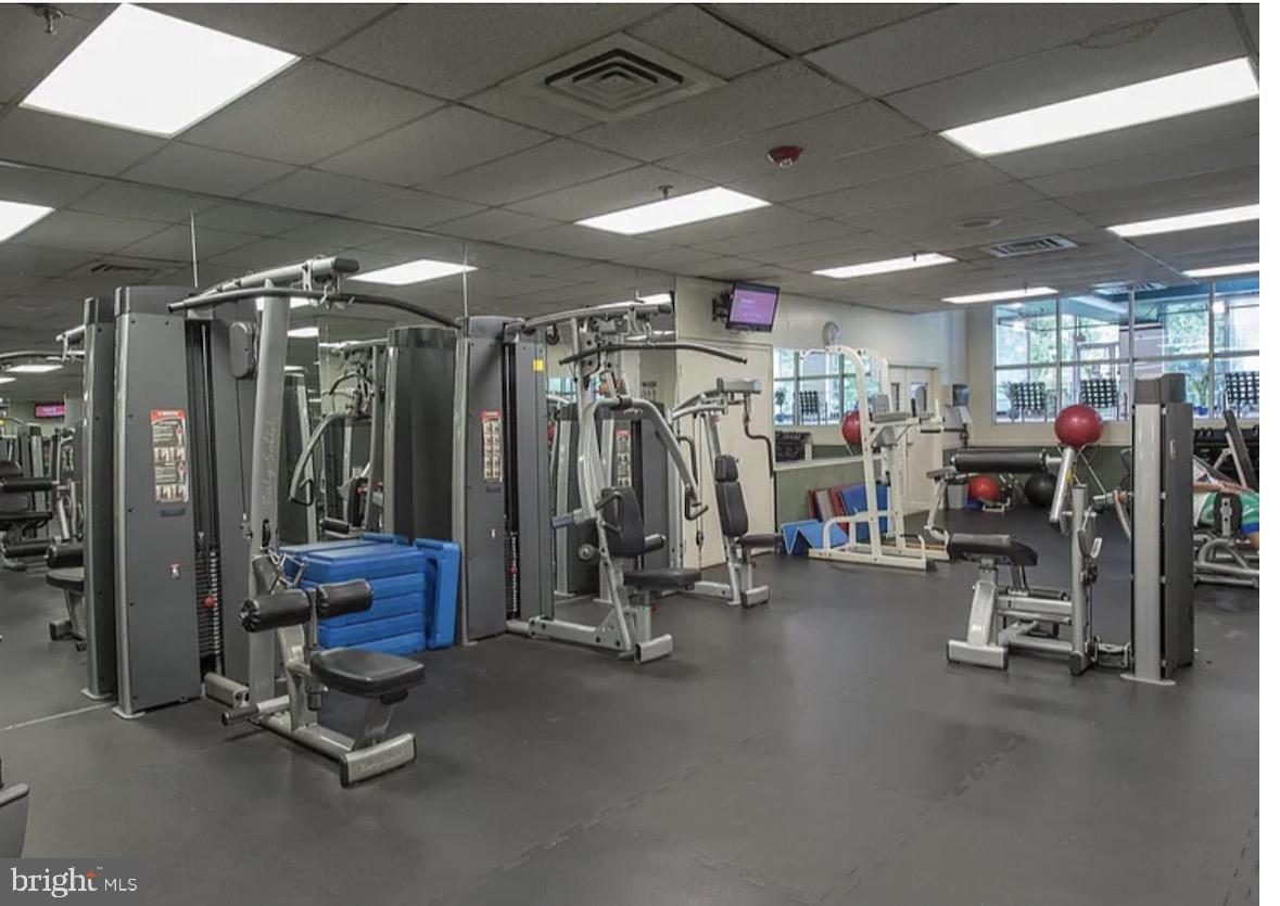 WYNNEFIELD HEIGHTS - Residential