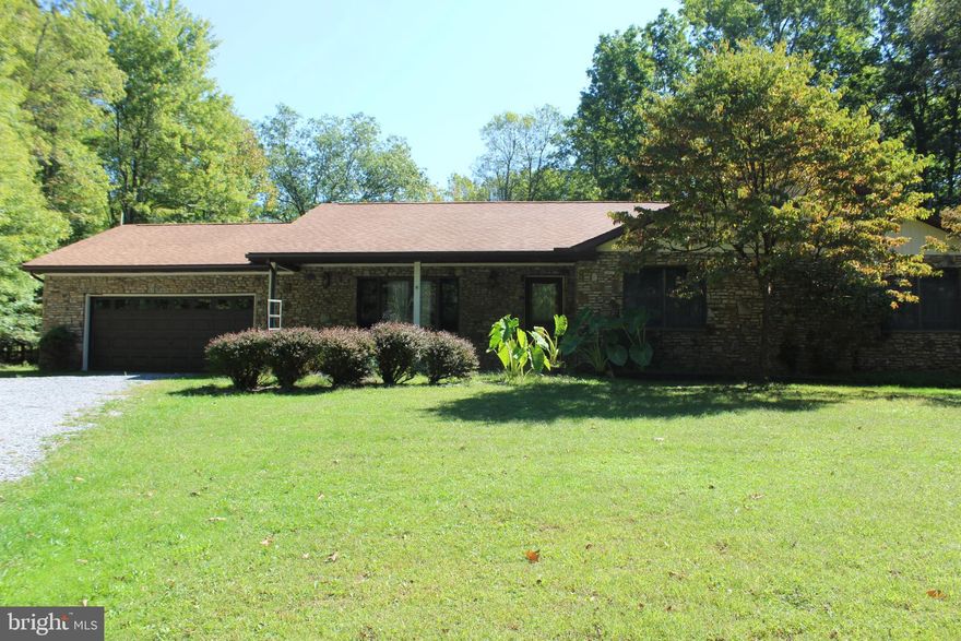 Great property located a couple miles out of Elkins with 3.8 acres. Great opportunity to be right up the road from Elkins but still enjoy the quiet. This 3 bedroom, 2 bath has plenty of space and a nice sized yard to enjoy.
Schedule your showing today.