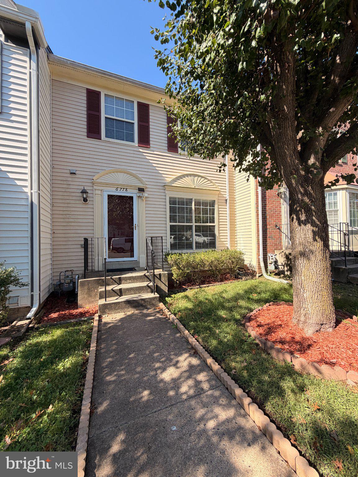6778 JENNY LEIGH COURT