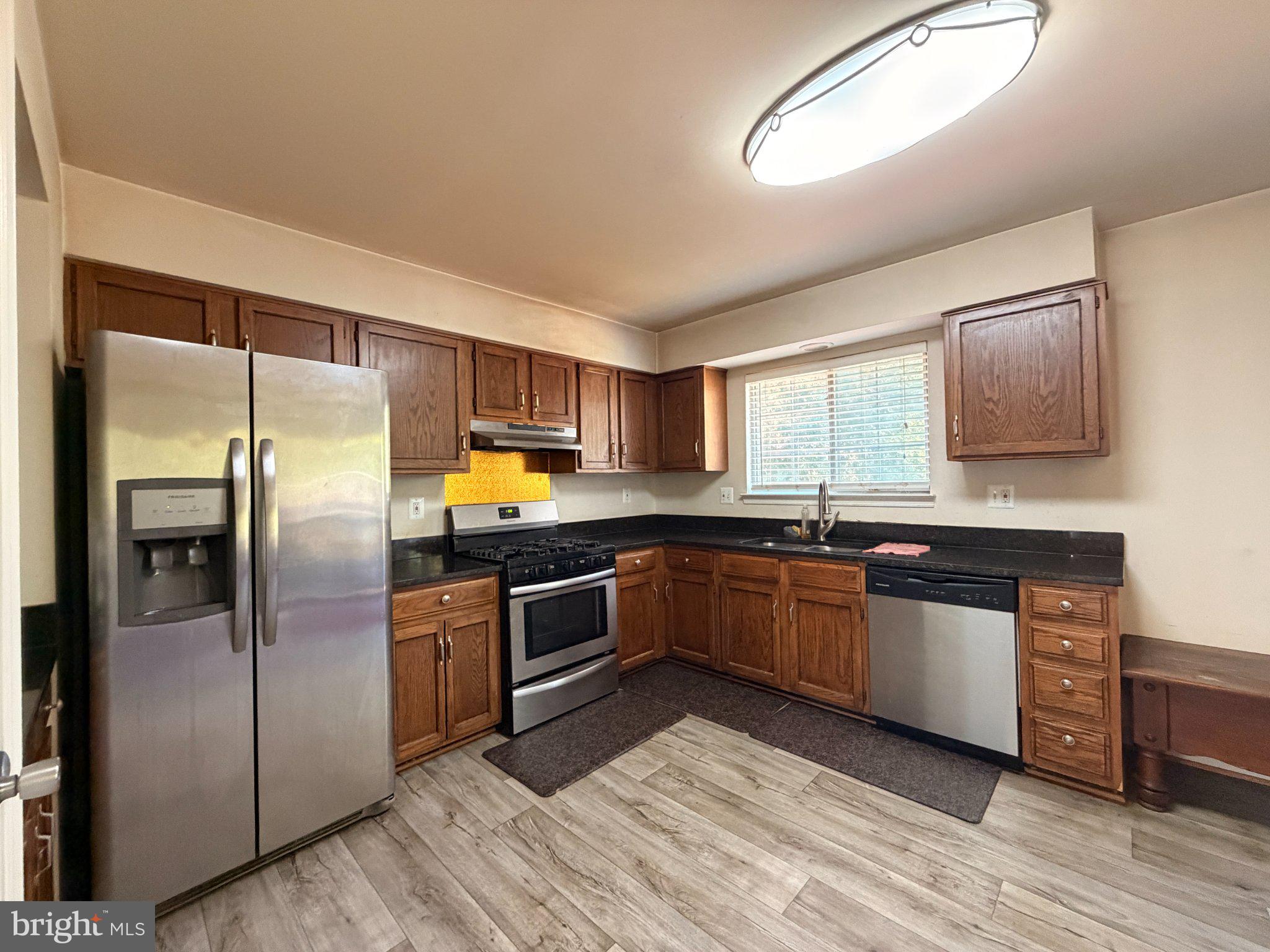 6778 JENNY LEIGH COURT