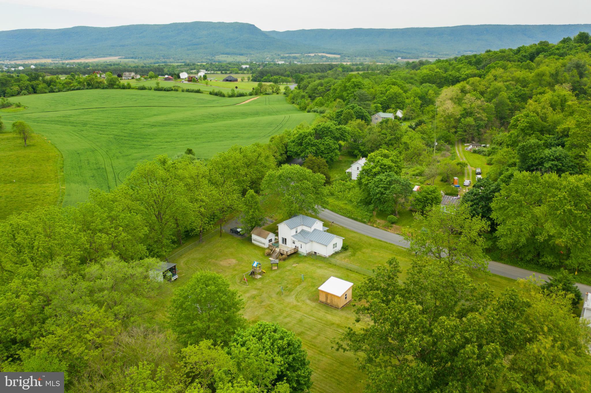 PINE WOODS - Residential