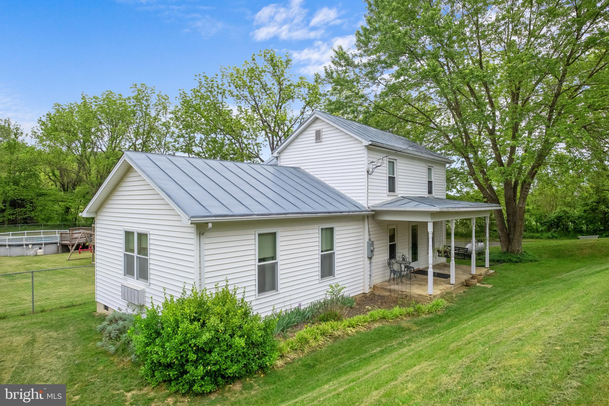 PINE WOODS - Residential