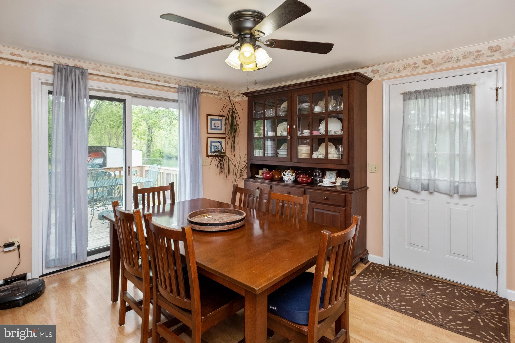 PINE WOODS - Residential