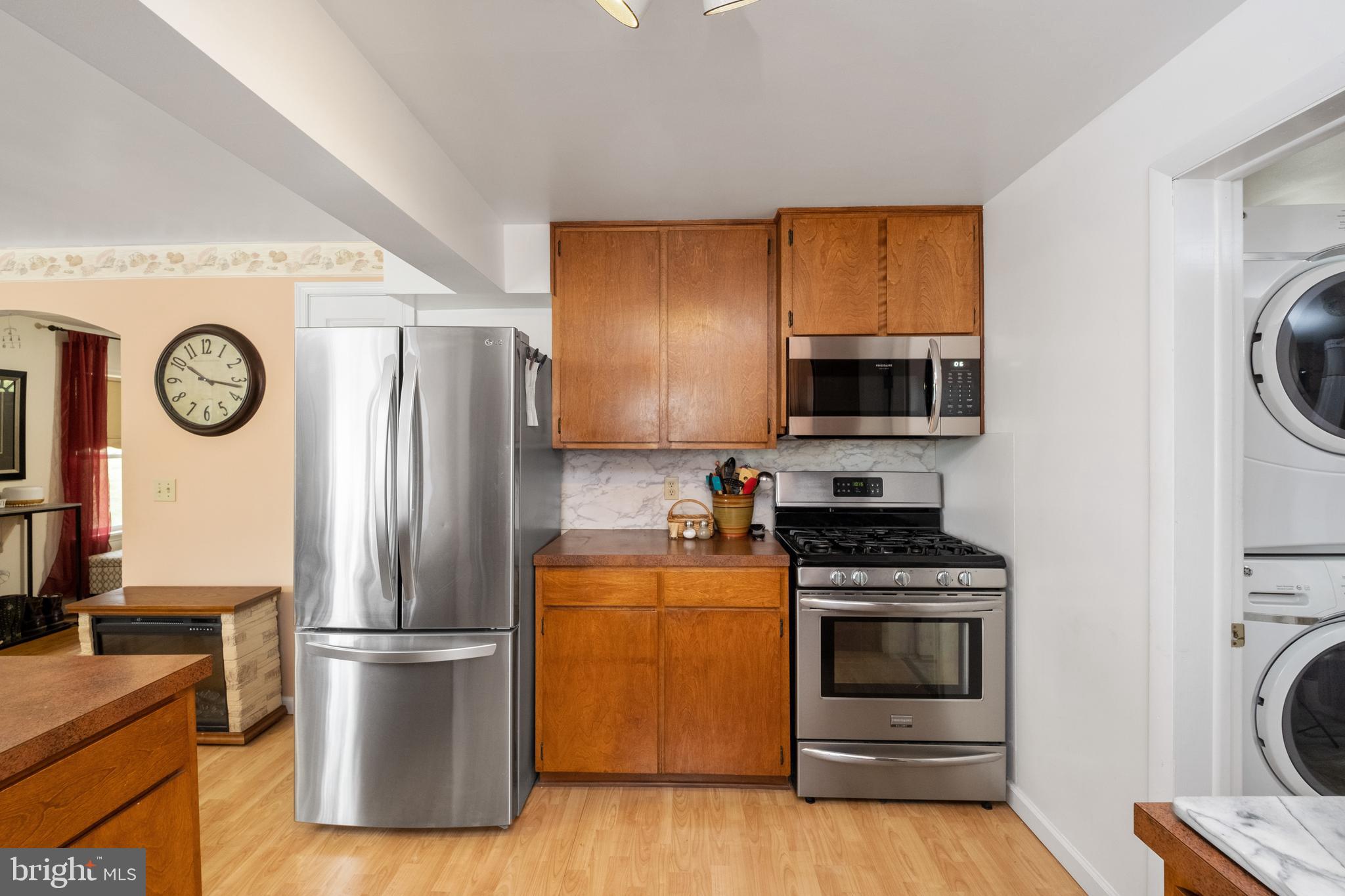 PINE WOODS - Residential