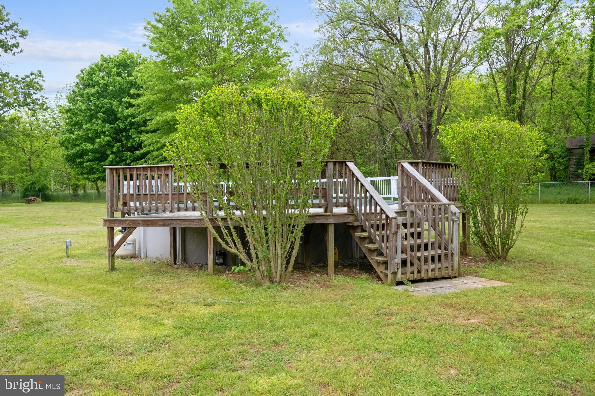 PINE WOODS - Residential