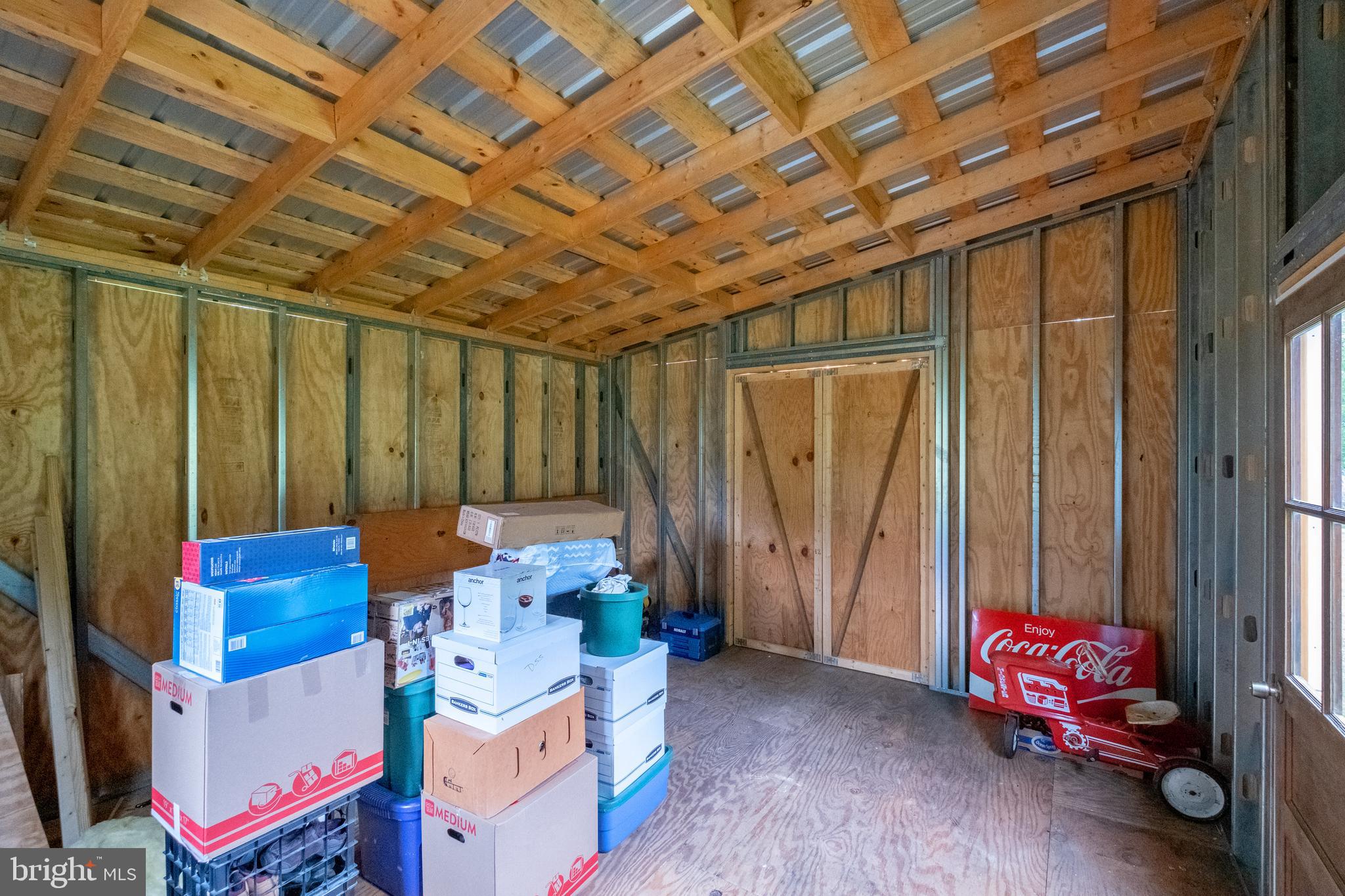 PINE WOODS - Residential